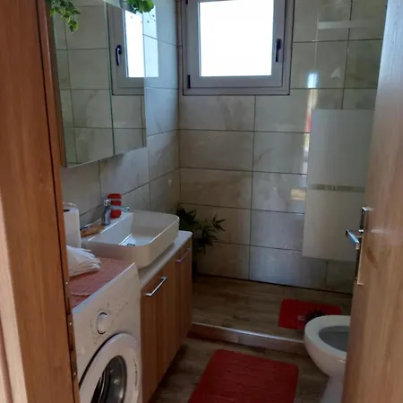 Blue Waves House 1 Soroni