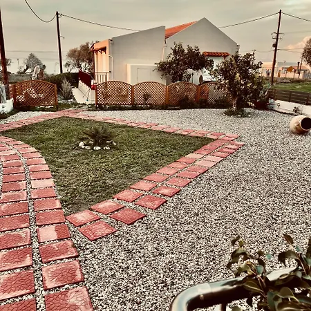 Blue Waves House 1 Дом отдыха