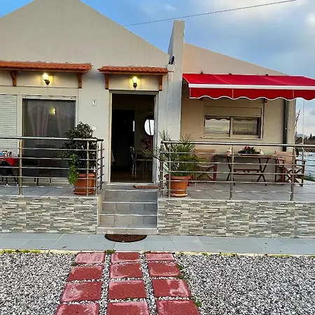 Blue Waves House 1 Дом отдыха