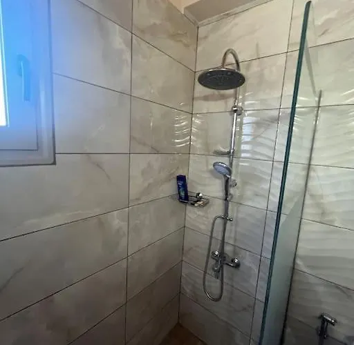 Blue Waves House 1 בית נופש