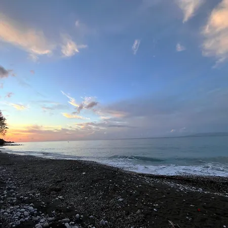 Blue Waves House 1 * Soroni