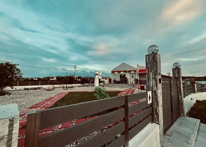 בית נופש Blue Waves House 1